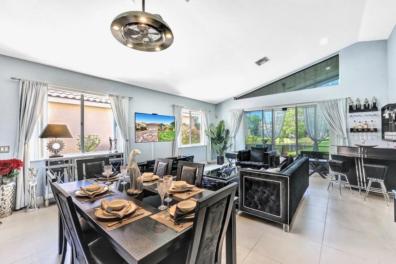 11067 Springbrook Circle, Boynton Beach, FL 33437 Photo