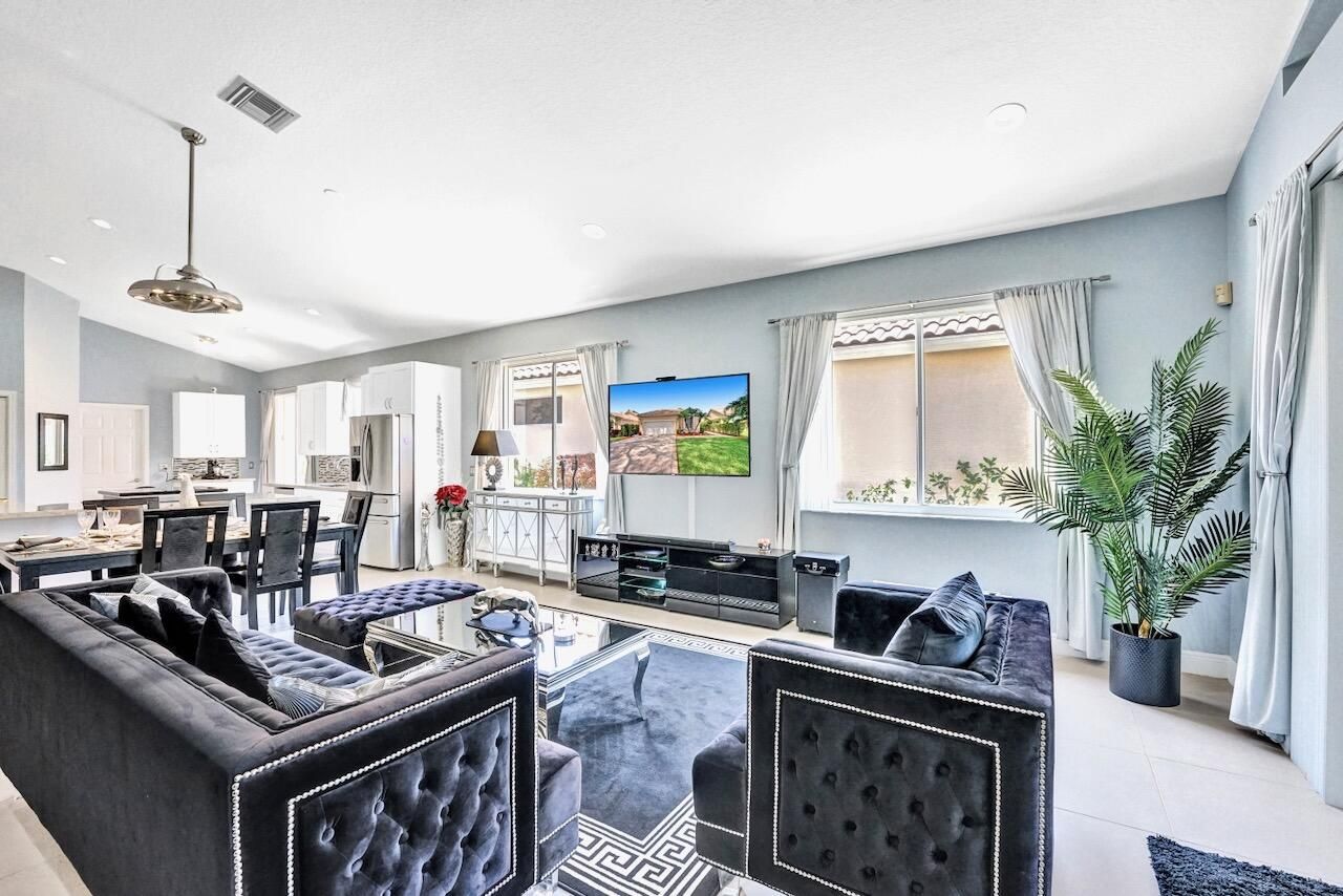 11067 Springbrook Circle, Boynton Beach, FL 33437 Photo