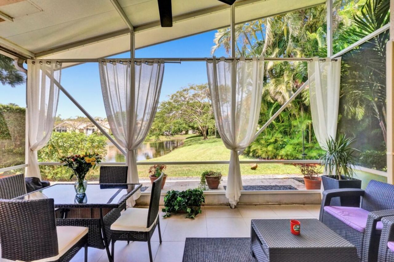 11067 Springbrook Circle, Boynton Beach, FL 33437 Photo