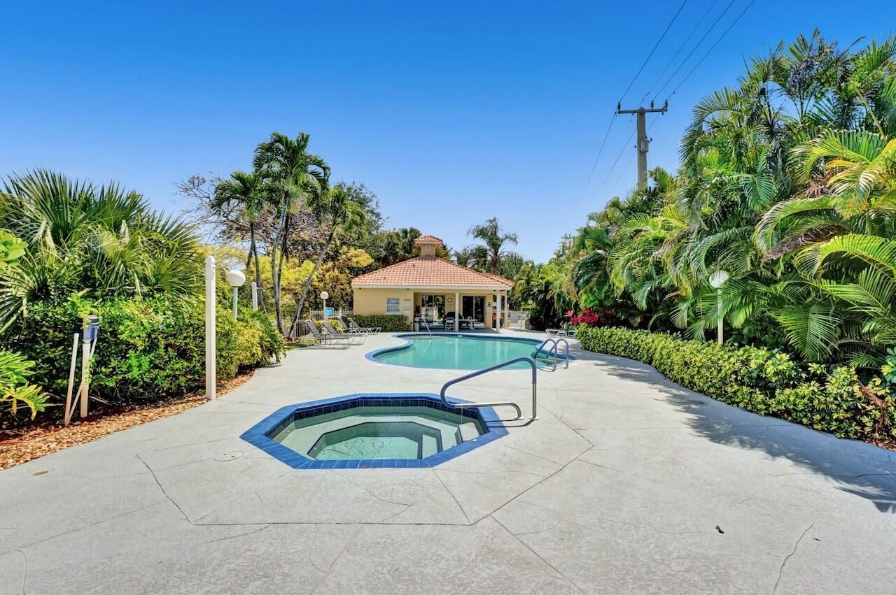 11067 Springbrook Circle, Boynton Beach, FL 33437 Photo