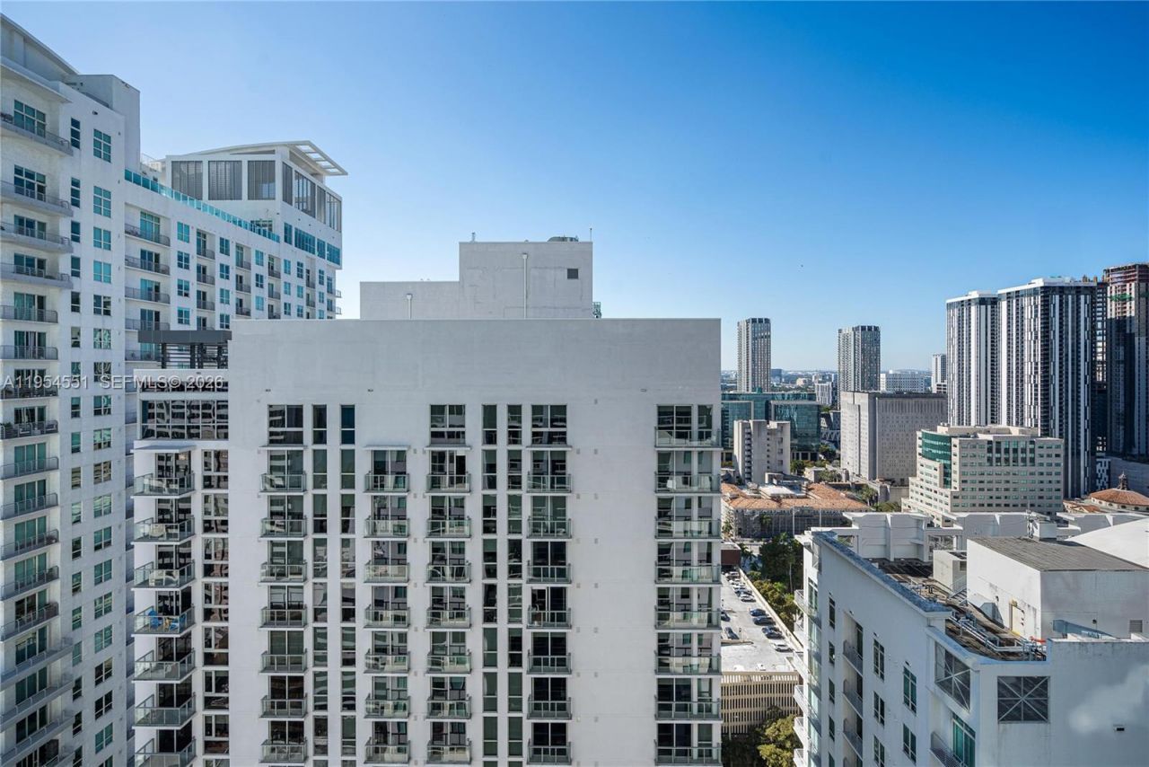 253 NE 2nd St, Unit 3104, Miami, FL 33132 Photo