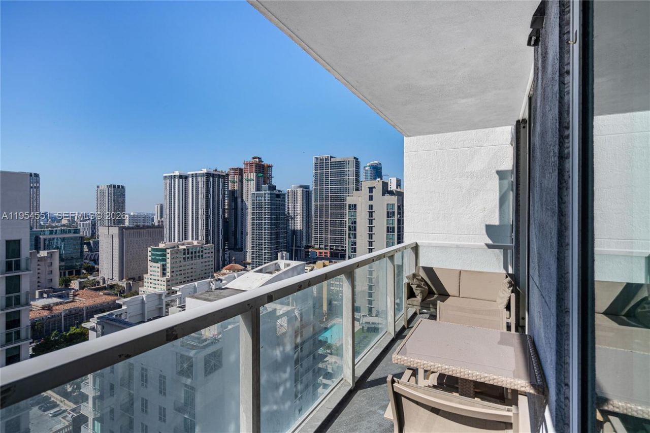 253 NE 2nd St, Unit 3104, Miami, FL 33132 Photo