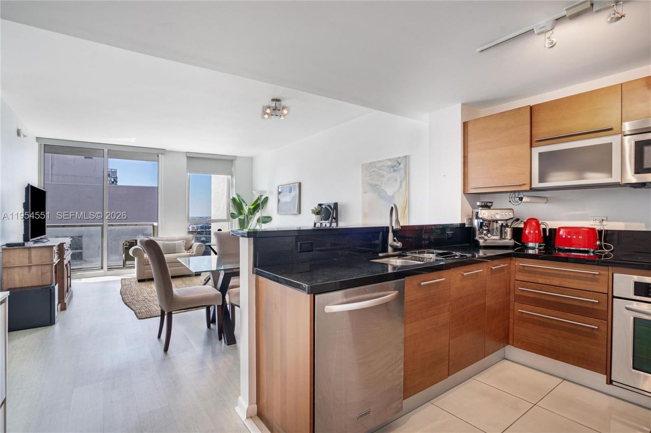 253 NE 2nd St, Unit 3104, Miami, FL 33132 Photo