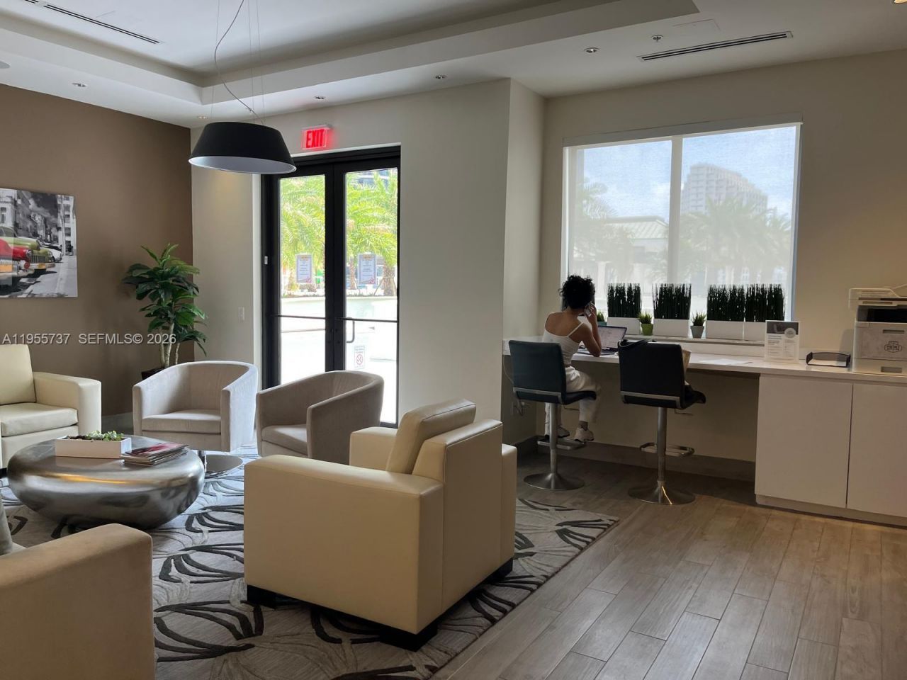 999 SW 1st Ave , Unit 2301, Miami, FL 33130 Photo