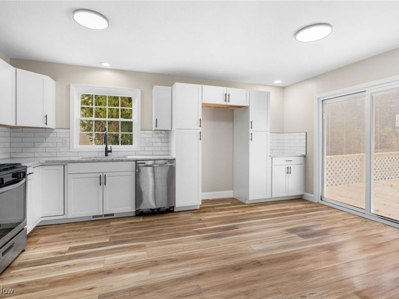 7974 Chablis Drive NW, Massillon, OH 44646 Photo 15