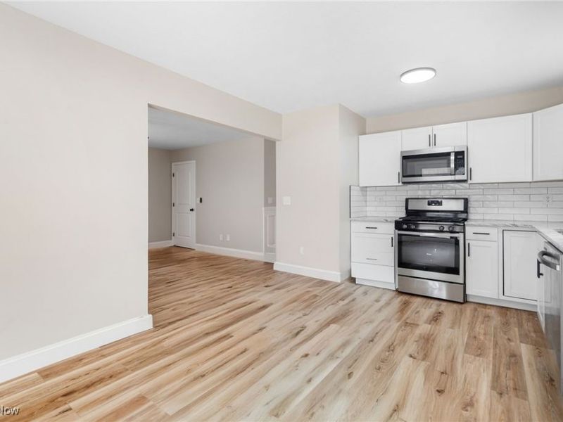 7974 Chablis Drive NW, Massillon, OH 44646 Photo 17