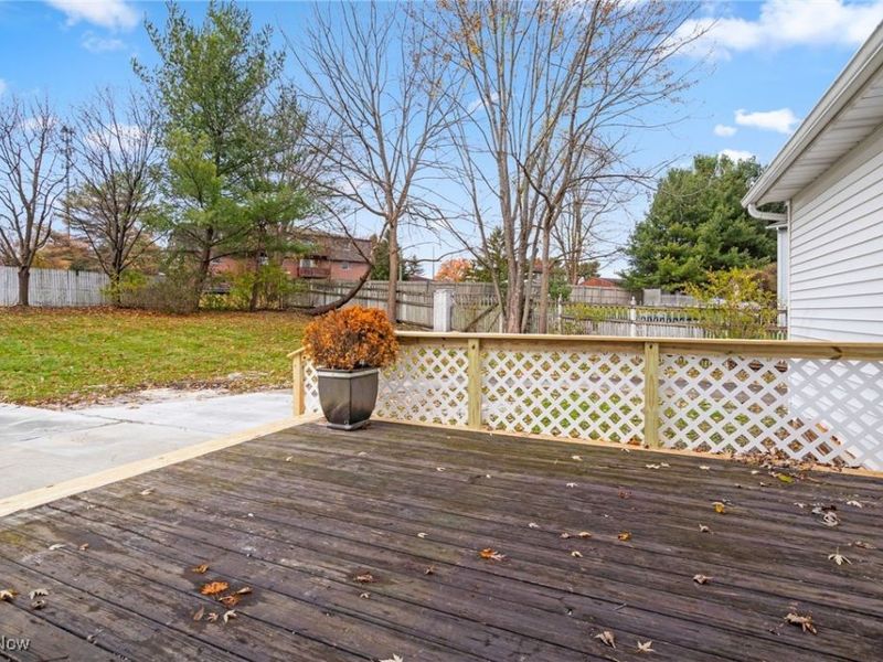 7974 Chablis Drive NW, Massillon, OH 44646 Photo 38