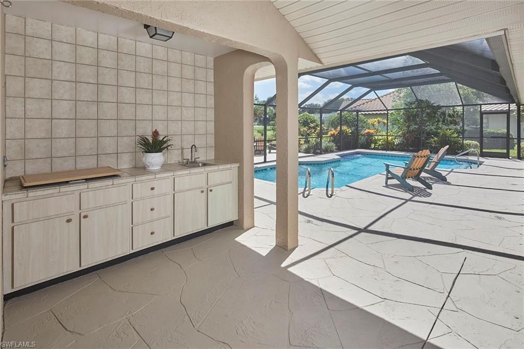 208 Silverado Dr, Naples, FL 34119 Photo