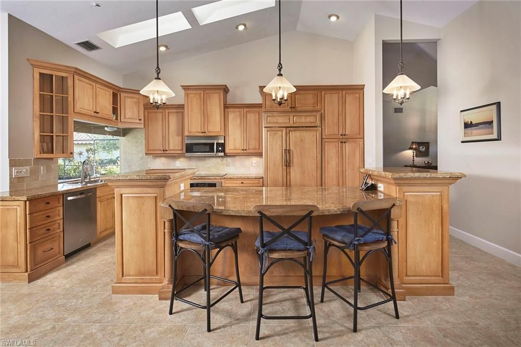 208 Silverado Dr, Naples, FL 34119 Photo