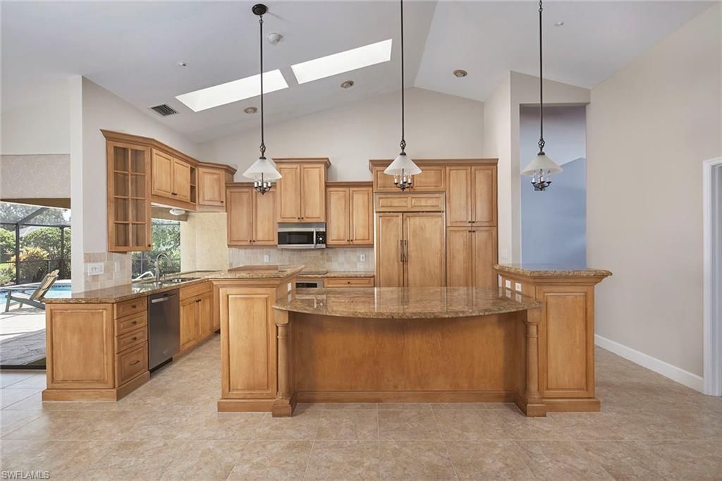 208 Silverado Dr, Naples, FL 34119 Photo