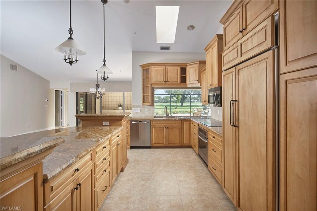 208 Silverado Dr, Naples, FL 34119 Photo