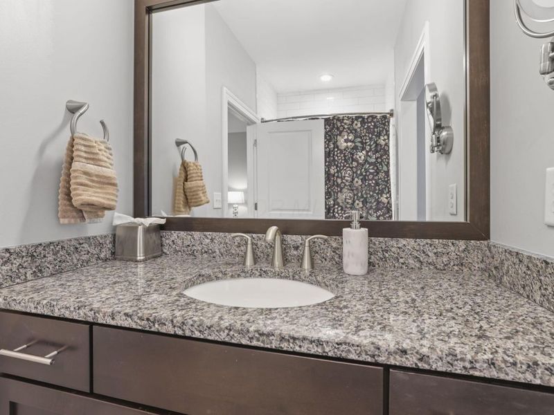 138 E Greenwood Avenue , Columbus, OH 43201 Photo 37