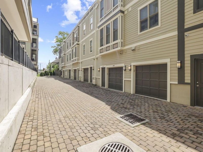 138 E Greenwood Avenue , Columbus, OH 43201 Photo 42