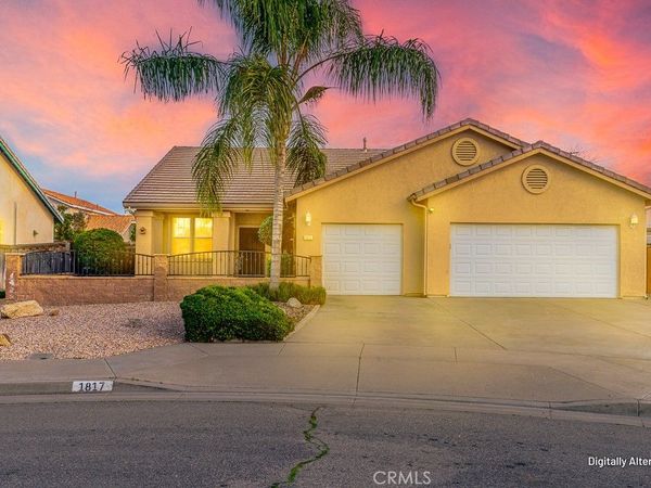 1817 Rue Chablis, San Jacinto, CA 92583