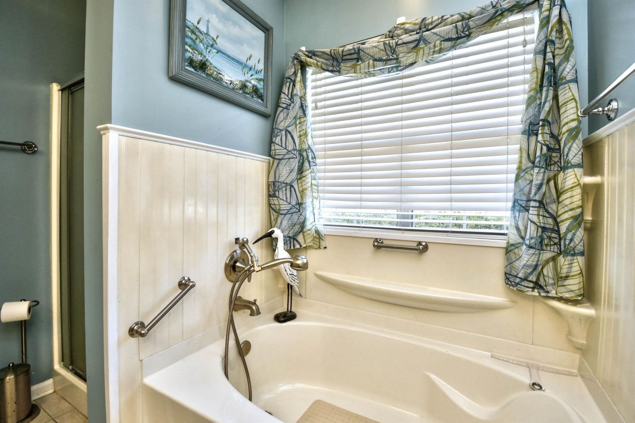 9825 Simonton Ct. Photo 21