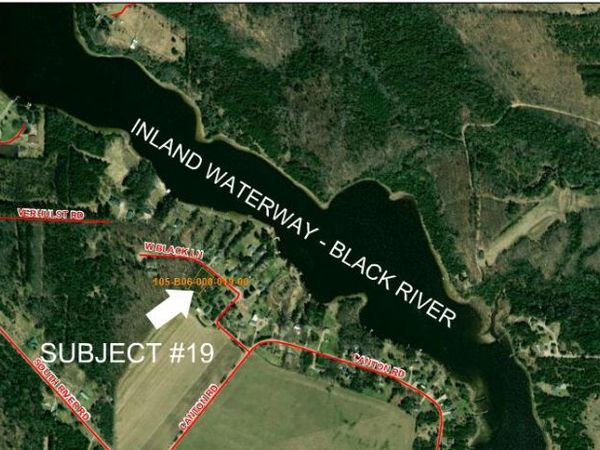 8661 W Black Lane, Cheboygan, MI 49721