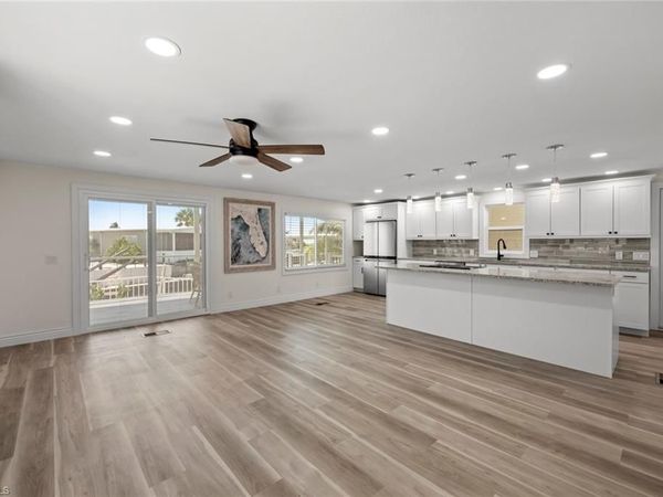 4677 Kahlua LN, BONITA SPRINGS, FL 34134