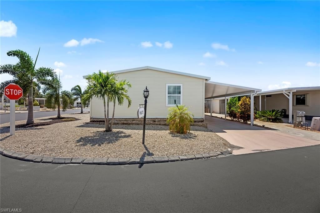 4677 Kahlua Ln, Bonita Springs, FL 34134 Photo