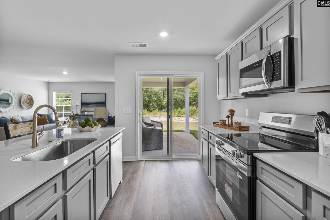 134 Cape Horn Drive Photo 9