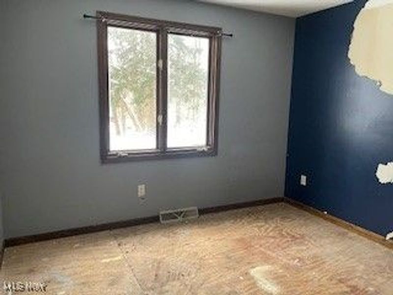 3584 Timber Lake Street NW, Uniontown, OH 44685 Photo 2