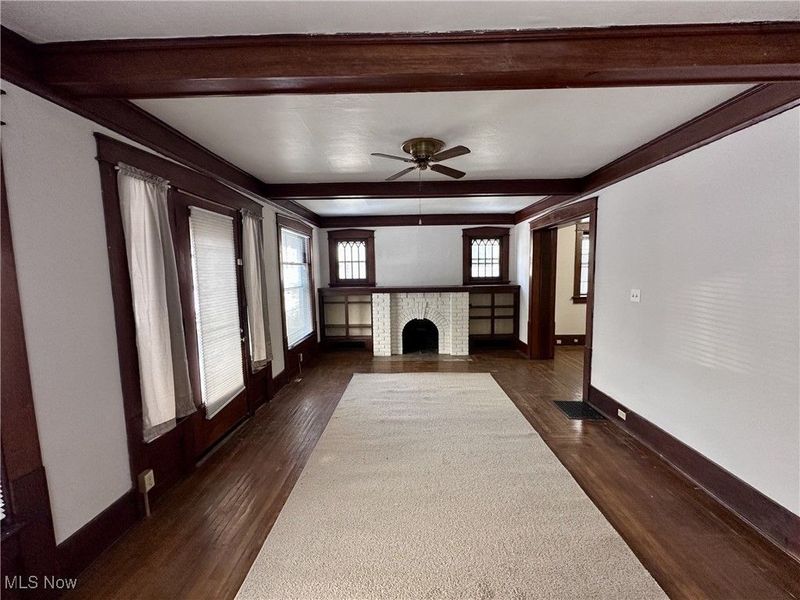 349 Cloverdale Avenue, Akron, OH 44302 Photo 2