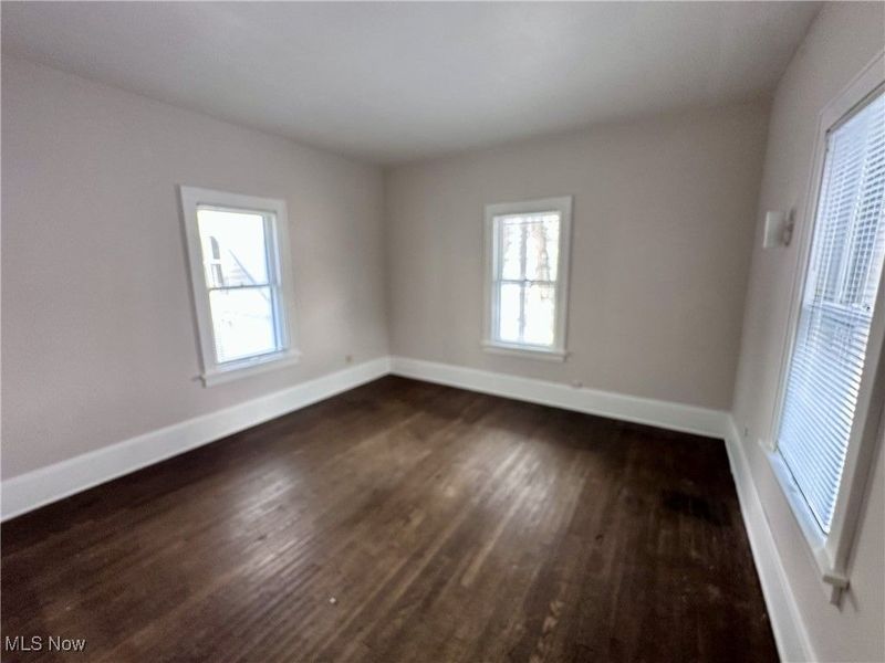 349 Cloverdale Avenue, Akron, OH 44302 Photo 8