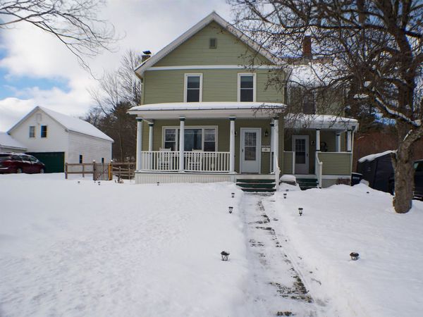 25 Gibbs Street, Proctor, VT 05765