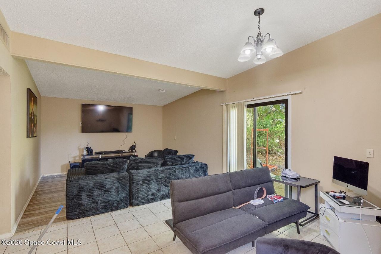 422 Del Monte Road, Unit A&B, Sebastian, FL 32958 Photo