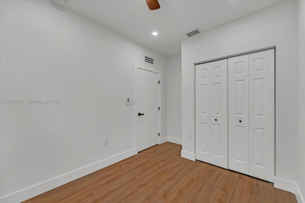 1733 NW 16th St, Unit 1, Miami, FL 33125 Photo