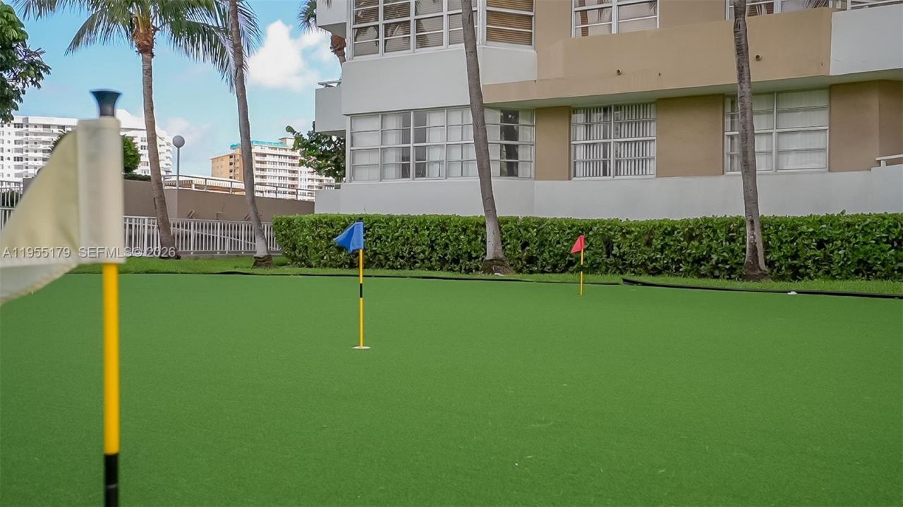 1985 S Ocean Dr, Unit 15G, Hallandale Beach, FL 33009 Photo