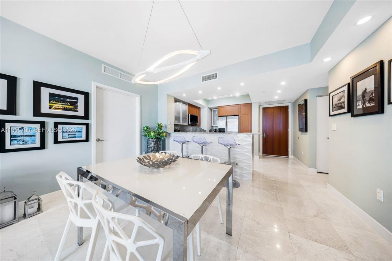 2831 N Ocean Blvd, Unit 702N, Fort Lauderdale, FL 33308 Photo