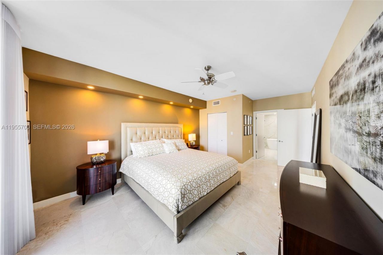 2831 N Ocean Blvd, Unit 702N, Fort Lauderdale, FL 33308 Photo