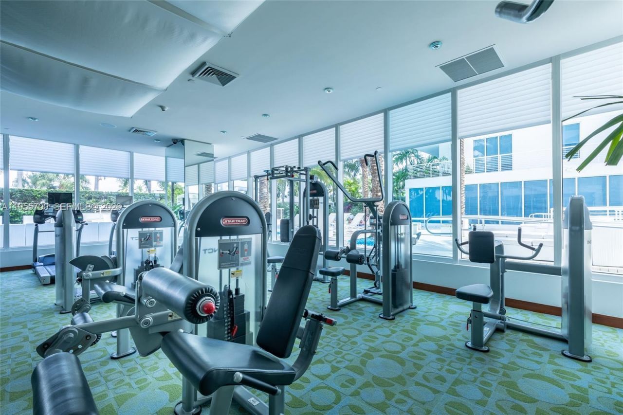 2831 N Ocean Blvd, Unit 702N, Fort Lauderdale, FL 33308 Photo