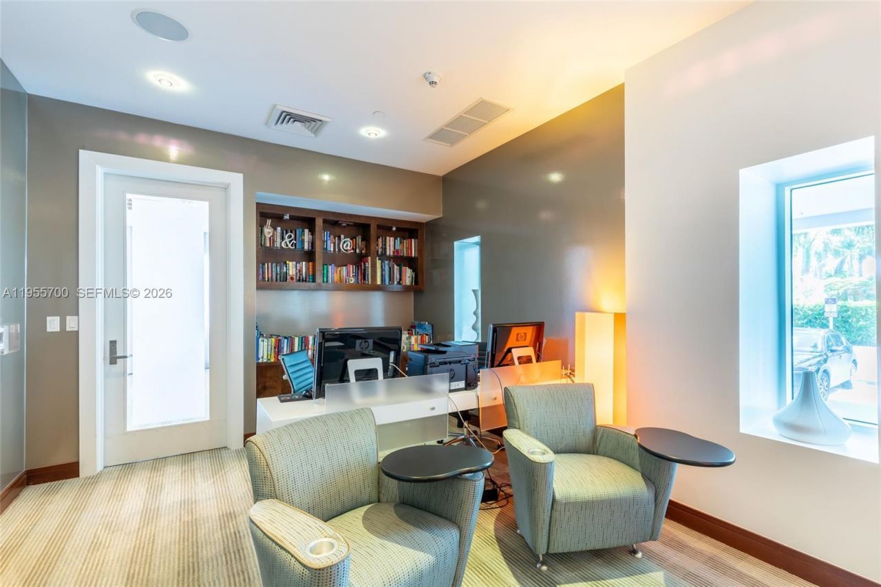 2831 N Ocean Blvd, Unit 702N, Fort Lauderdale, FL 33308 Photo