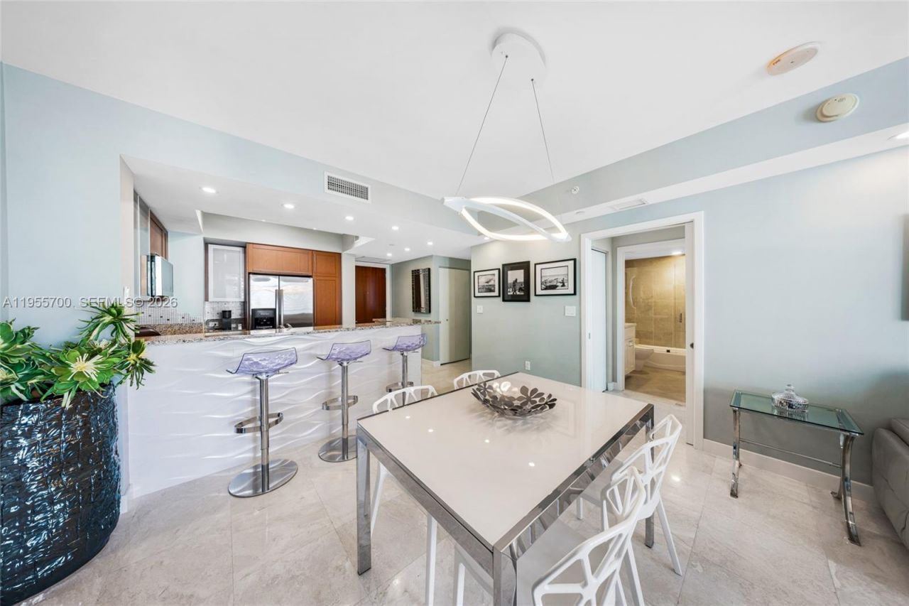 2831 N Ocean Blvd, Unit 702N, Fort Lauderdale, FL 33308 Photo