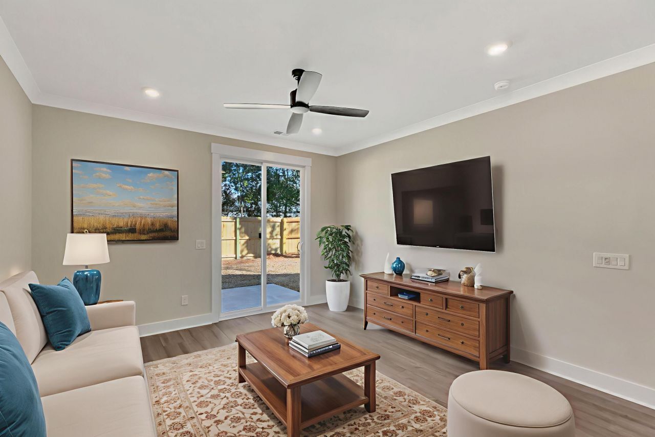 1910 Piper Drive Photo 13