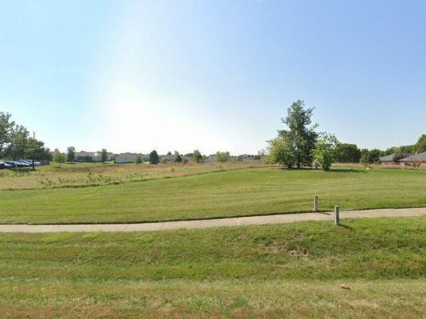 1405 E Oak Street, Mahomet, IL 61853