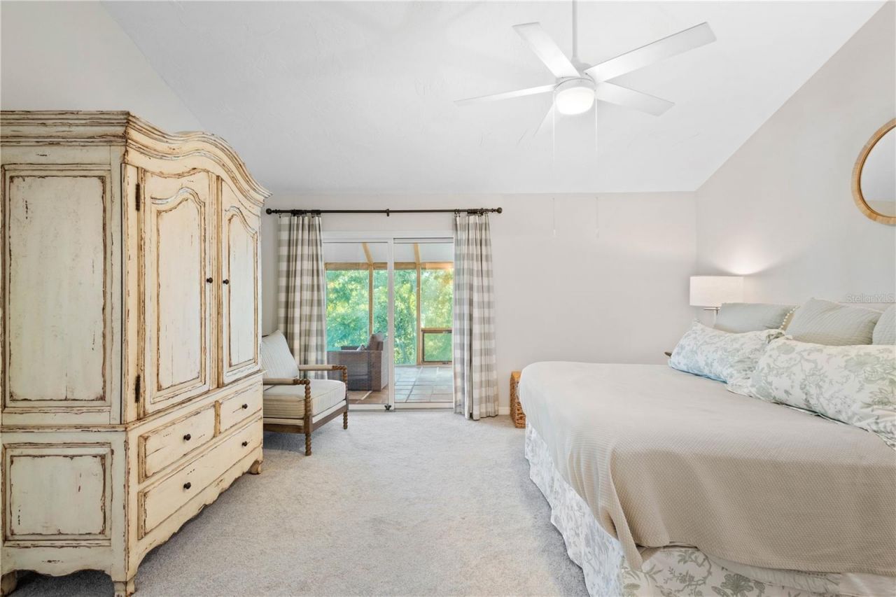 121 Tidy Island Boulevard, Bradenton, FL 34210 Photo