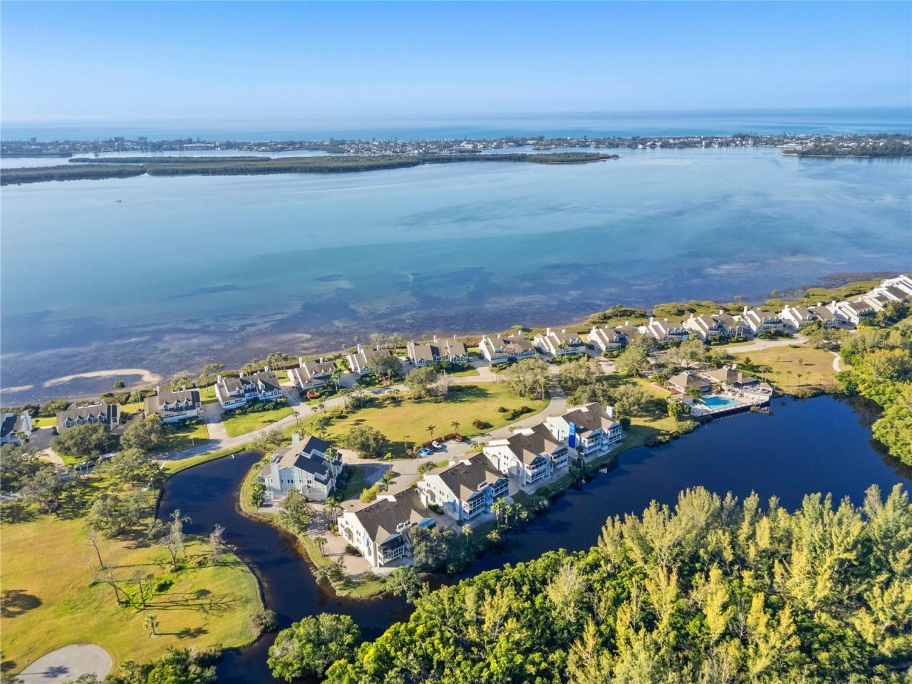 121 Tidy Island Boulevard, Bradenton, FL 34210 Photo