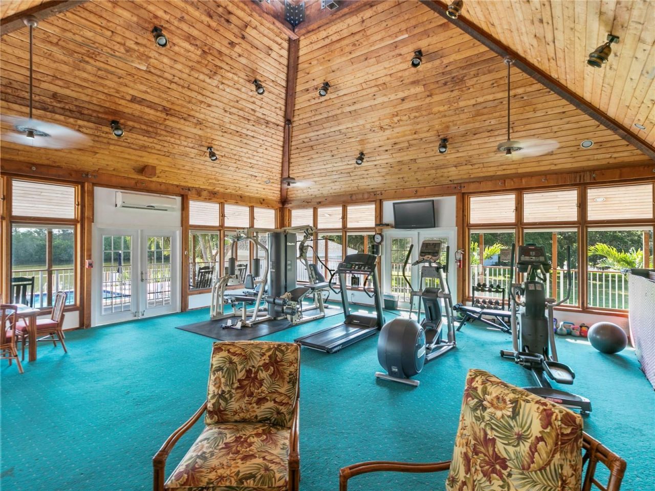 121 Tidy Island Boulevard, Bradenton, FL 34210 Photo