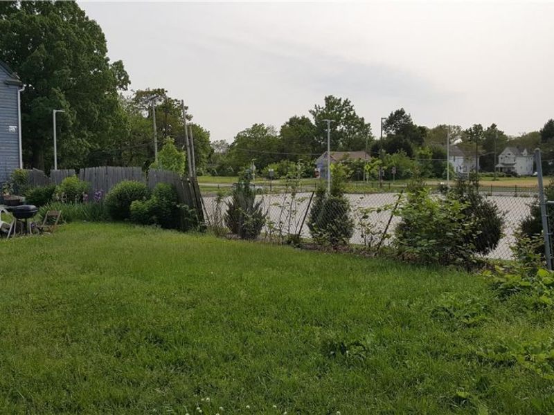 10511-10515 Frank Avenue, Cleveland, OH 44106 Photo 9