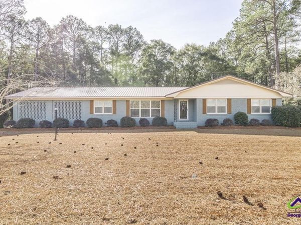 19 Mansfield Drive, Hawkinsville, GA 31036