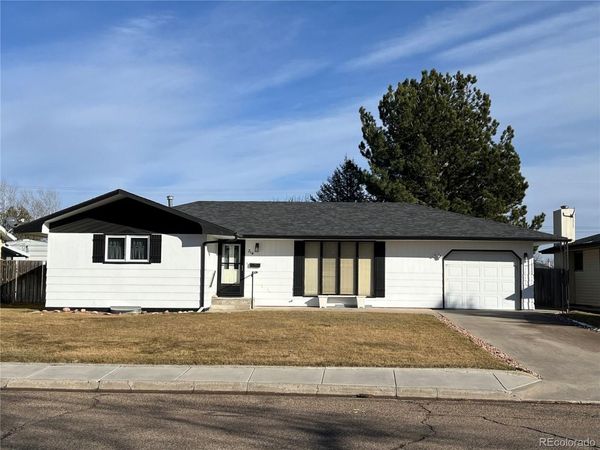 214 6th Street, Burlington, CO 80807