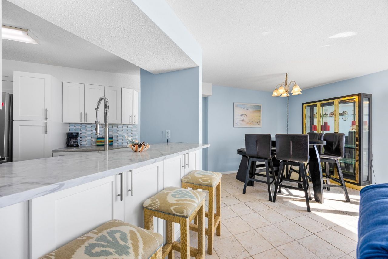 1425 S Ocean Blvd. Photo 13