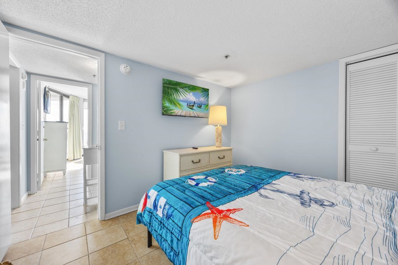 1425 S Ocean Blvd. Photo 30