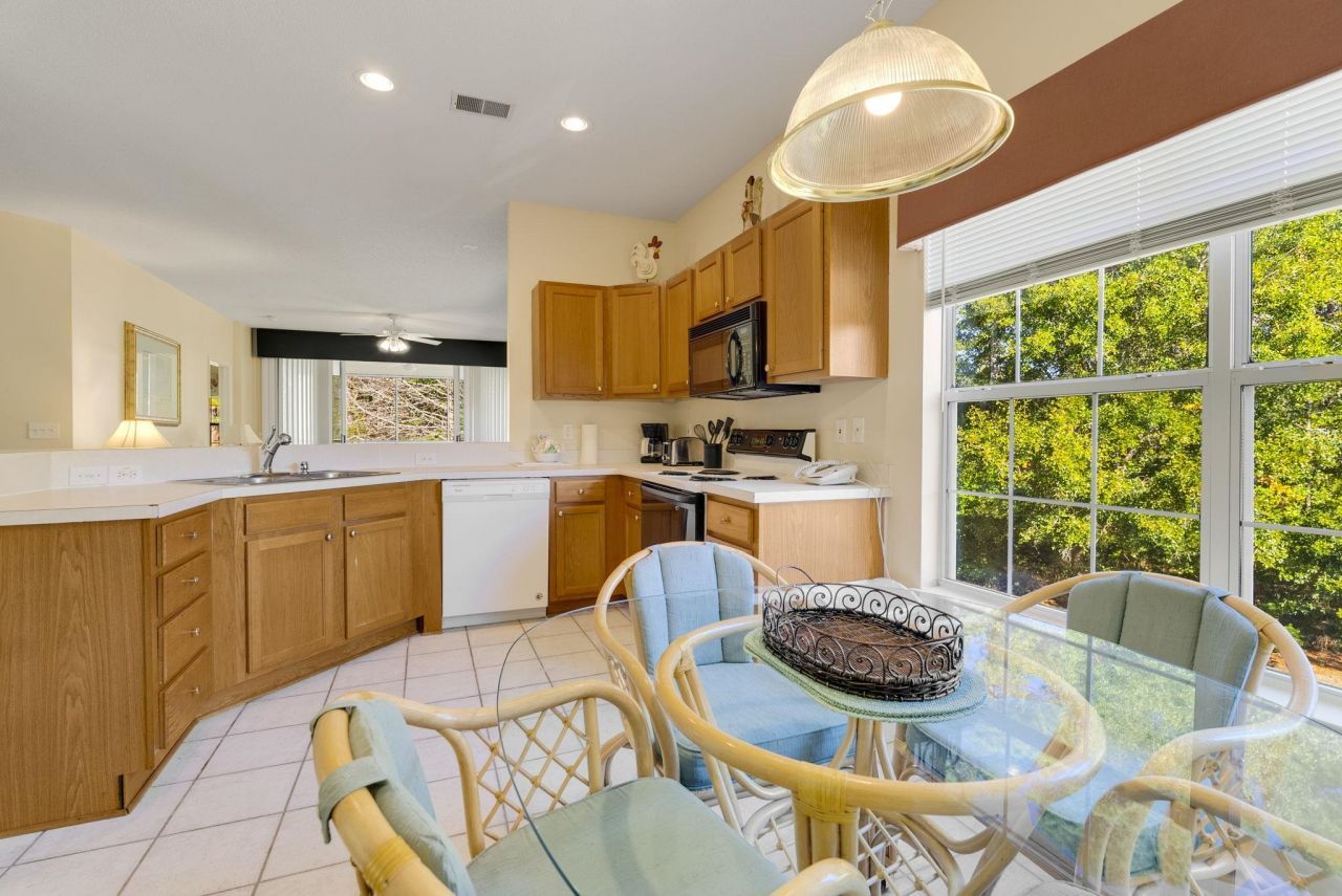 4499 Girvan Dr. Photo 21