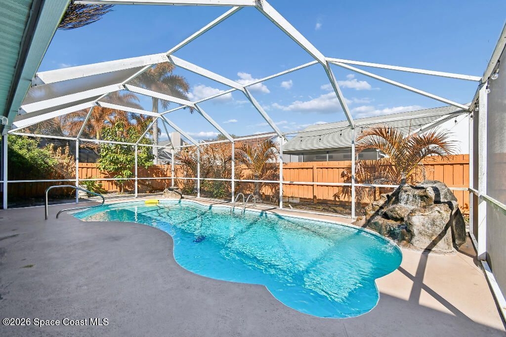 2639 Lowell Circle, Melbourne, FL 32935 Photo