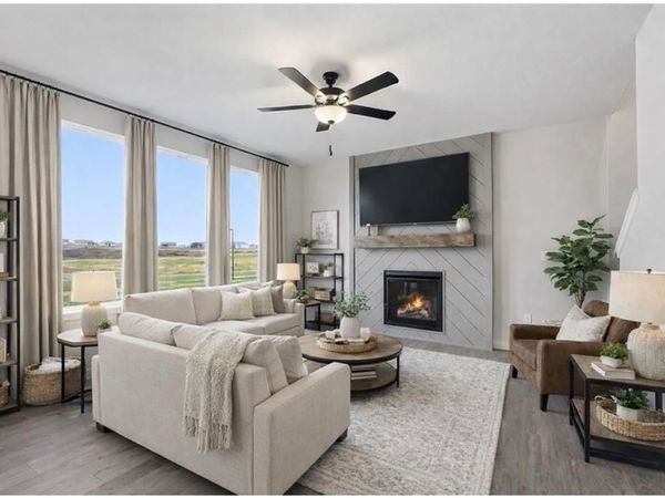 9633 N Colrain Avenue, Kansas City, MO 64154