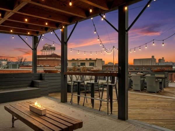 55 E Main Street , Unit 304, Chattanooga, TN 37408