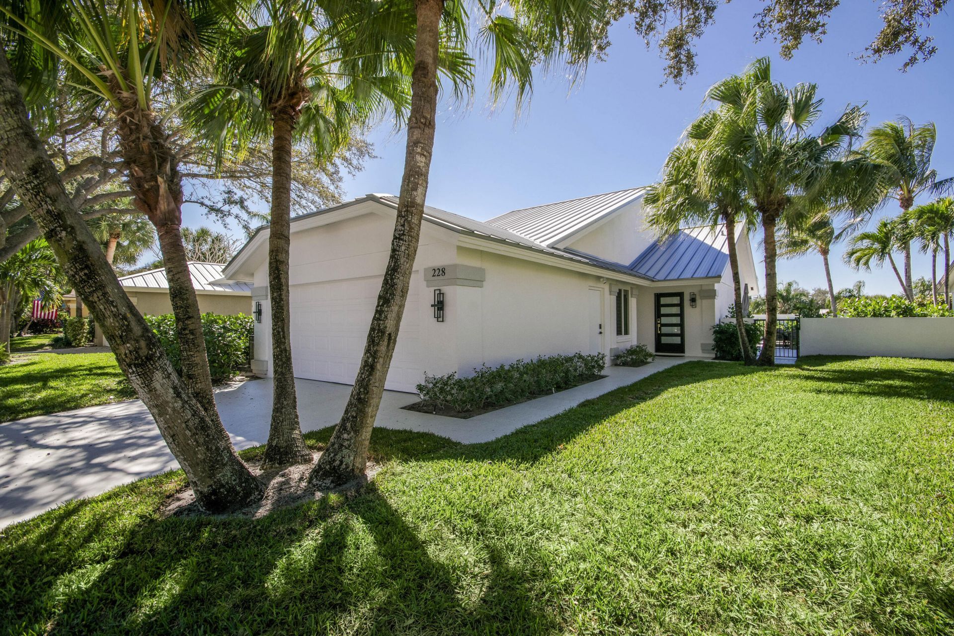 228 Ridge Road, Jupiter, FL 33477 Photo